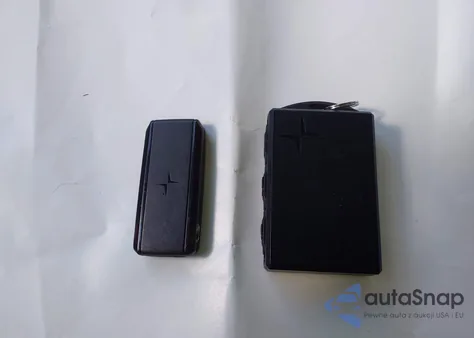 2023 Polestar 2 Long Range Dual Motor/Long Range Dual Motor Plus z USA, uszkodzony, nr VIN YSMED3KA5PL121797